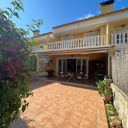 Casa Riu Verd Ferienhaus *